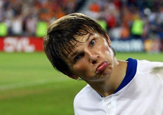 Kur Arshavin spēlē?